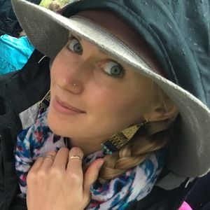 Meet your Posher, Nyssa